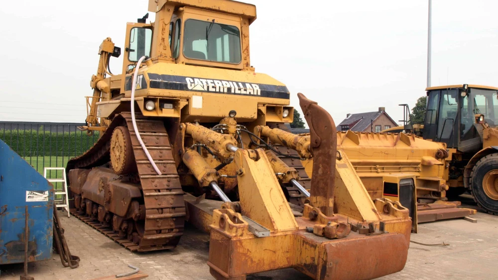 Caterpillar, Construction