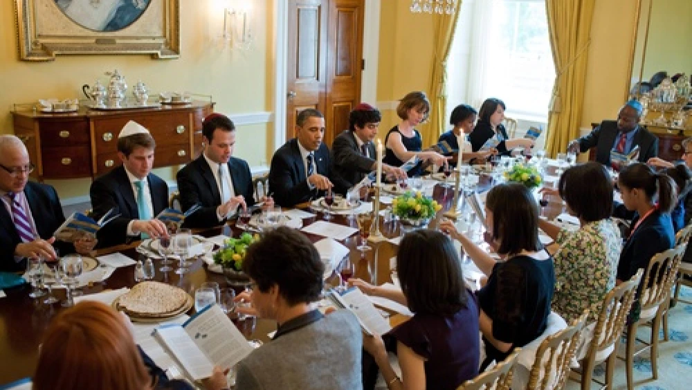 U.S. President Barack Obama and first lady Michelle Obama mark the beginning of Passover with a seder at the White House on April 18, 2011. Credit: Pete Souza/White House.
