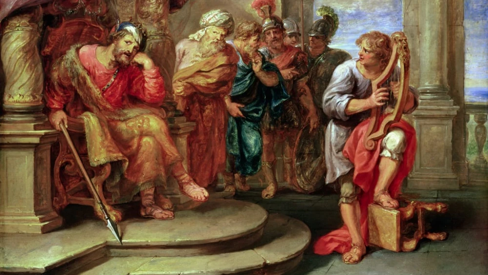 Why democracies keep looking for kings