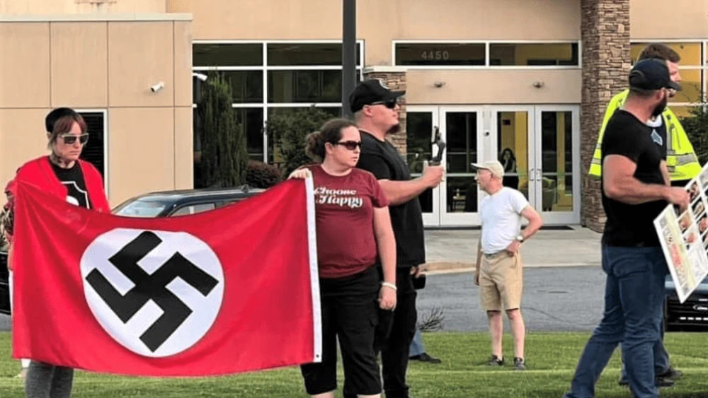 Neo-Nazis Outside Georgia Synagogues