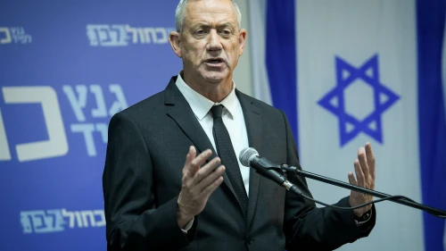 Blue and White Party leader Benny Gantz speaks during a press conference at party headquarters in Tel Aviv on April 10, 2019. Photo by Flash90.