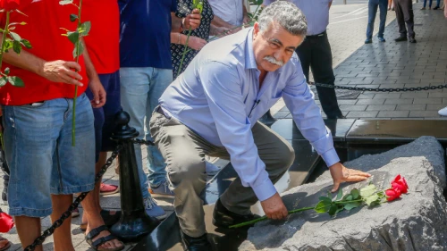 Labor Party chairman Amir Peretz visits a monument dedicated to late Israeli Prime Minister Yitzhak Rabin in Tel Aviv on July 1, 2019. Photo by Roy Alima/Flash90.