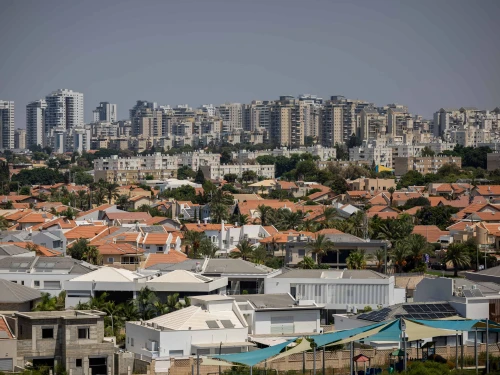 A view of Ashkelon, Aug. 27, 2024. Photo by Yonatan Sindel/Flash90.