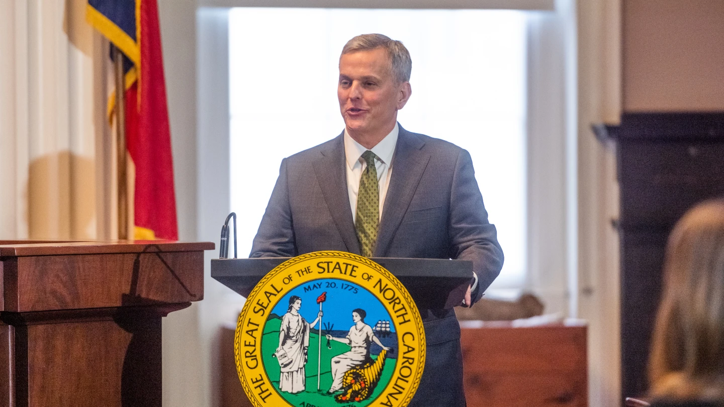 NC governor highlights Jewish suffragist in US 250th anniversary message