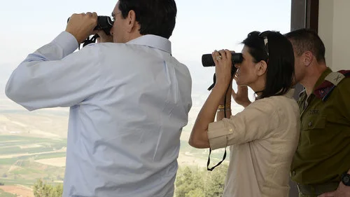 During a visit to northern Israel in June 2017, Israeli Ambassador to the United Nations Danny Danon (left) and U.S. Ambassador to the U.N. Nikki Haley (center) look out over southern Lebanon. Credit: Matty Stern/U.S. Embassy Tel Aviv/Flash90.