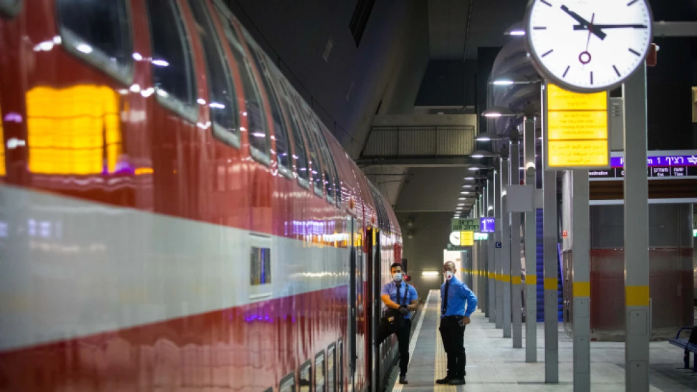 The Yitzhak Navon train station in Jerusalem, deserted due to government restrictions due to the coronavirus pandemic, on May 11, 2020. Photo by Olivier Fitoussi/Flash90.