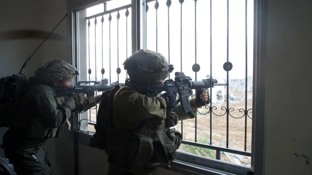 Israeli troops operating in the Hamas-ruled Gaza Strip, Dec. 28, 2023. Credit: IDF.