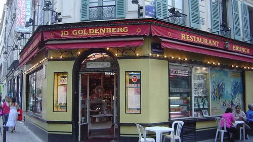 The Jo Goldenberg restaurant in the Marais quarter of Paris, which was attacked by Palestinian terrorists in 1982. Photo by David Monniaux via Wikimedia Commons.