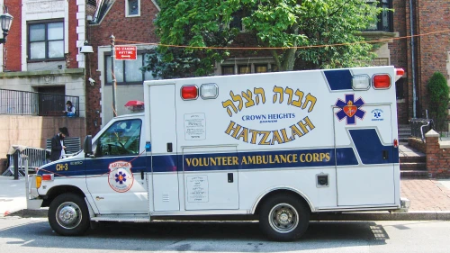 An ambulance used by Hatzalah in the Crown Heights neighborhood of Brooklyn, N.Y. Credit: Wikipedia.