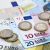 Euros. Credit: Wikipedia.