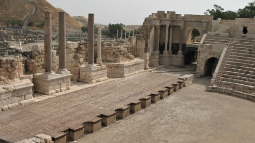 The amphitheatre in Beit She'an, Israel, May 4, 2007. Credit: James Emery via Wikimedia Commons.