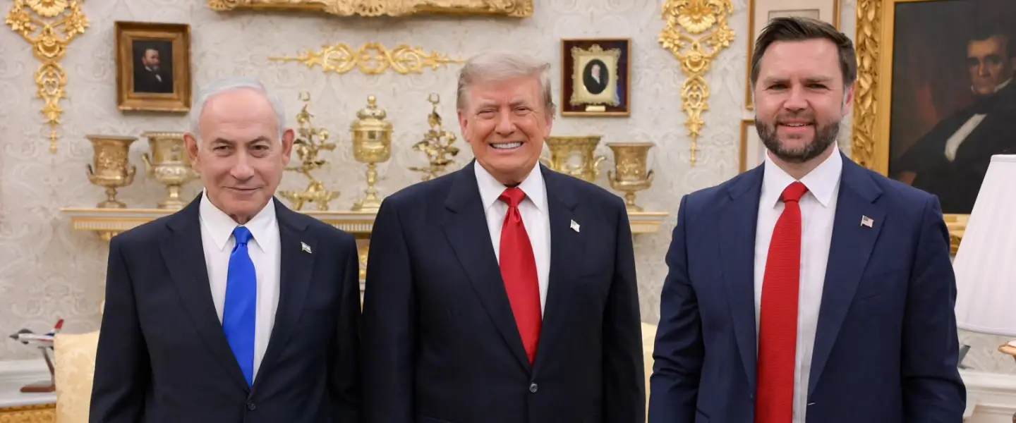 From left, Israeli Prime Minister Benjamin Netanyahu, President Donald Trump and Vice President JD Vance pose for a photo at the White House in Washington on July 28, 2026. Photo by Maayan Toaf/GPO.