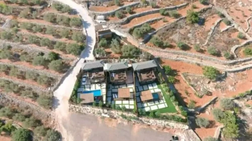 An illegal Palestinian resort in Battir, Gush Etzion. Credit: Regavim.