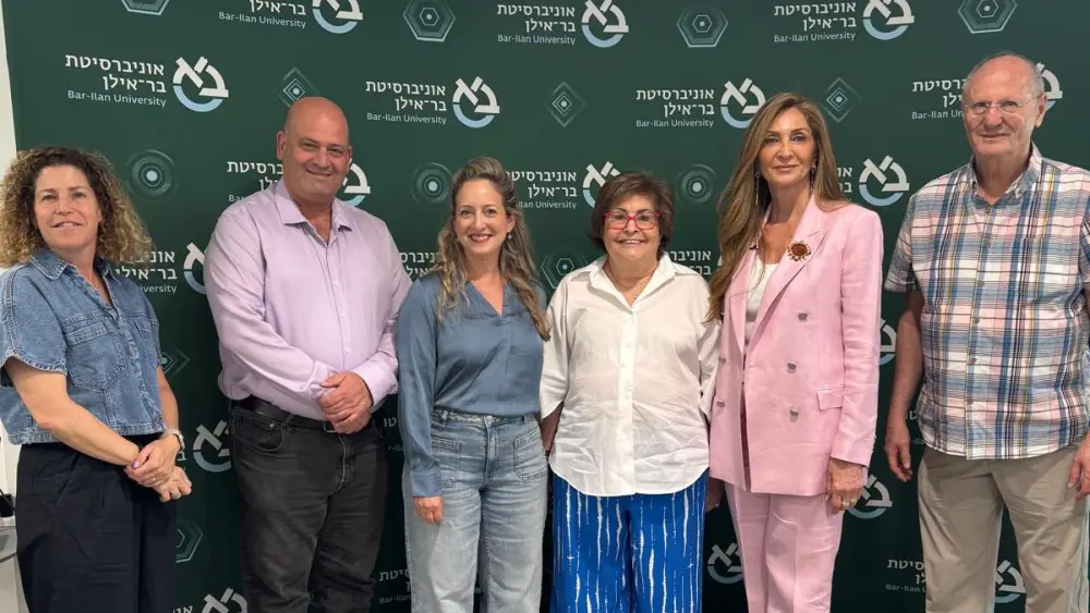 (From left) Gali Barr Vilf, Benin Group and member of the Altshuler Shaham Philanthropic Committee; Zohar Yinon, Bar-Ilan University senior executive vice president and CEO; Adi Kedar Yardeni, director of Social Responsibility and Community Relations, Altshuler Shaham Group; Ronnie Benin-Barr, Benin Group; Dora Nazarian, chair of the board of the Magbit Foundation; and Kalman Shaham, founder and partner of Altshuler Shaham, who presented certificates of completion to the program participants, July 22, 2026. Credit: Courtesy of Bar-Ilan University.