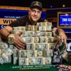 Michael Mizrachi wins the 2025 World Series of Poker No-Limit Hold'em Main Event title in Las Vegas, July 16, 2025. Credit: wsop.com.