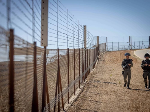 Israel Border Police officers patrol the security fence near Beit Iksa in Judea, March 12, 2024. Photo by Chaim Goldberg/Flash90.