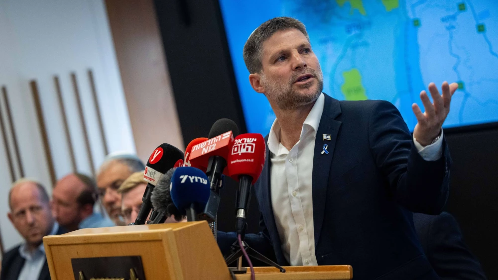 Israeli Finance Minister Bezalel Smotrich holds a press conference with Judea and Samaria mayors, at the Finance Ministry in Jerusalem, Sept. 3, 2025. Photo by Yonatan Sindel/Flash90.