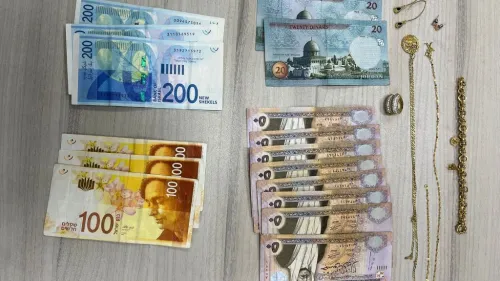 Cash and jewelry seized by police during a crackdown on recipients of P.A. terror stipends in eastern Jerusalem, June 26, 2023. Credit: Israel Police Spokesperson.