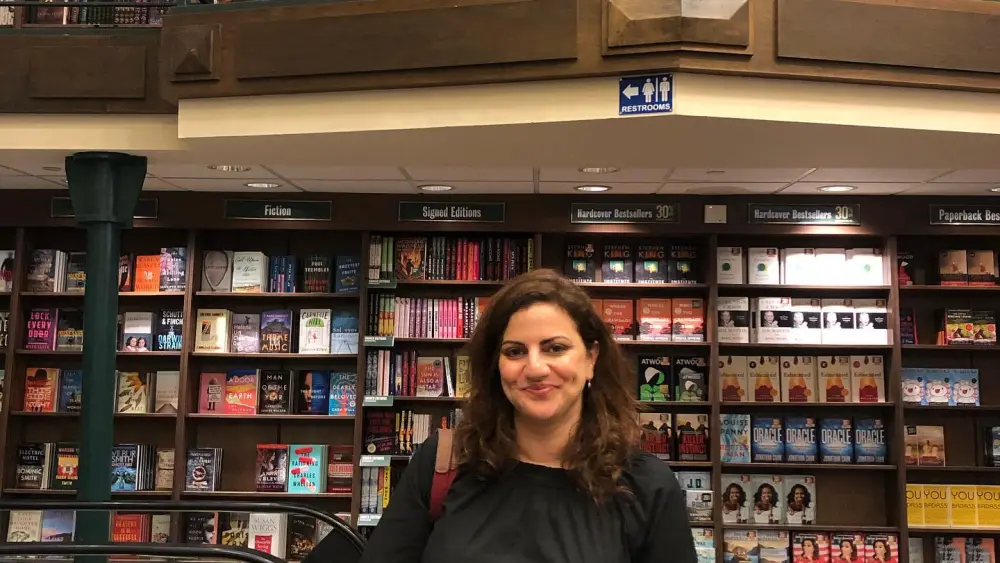 Taffy Broddesser Akner at a Barnes & Noble in Manhattan. Courtesy photo via Facebook.