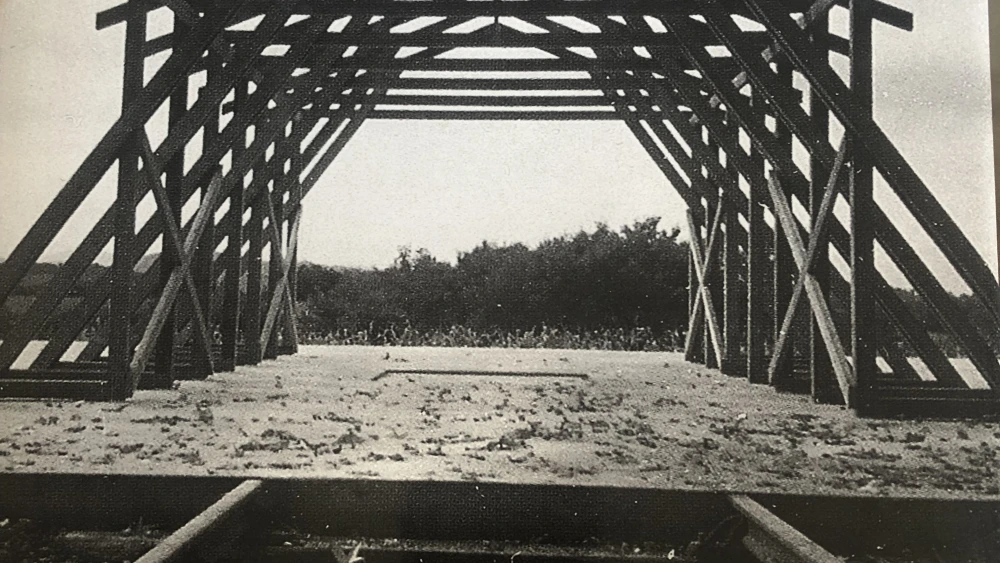 Cover of the Gurs Hagaddah. Photo by Judy Lash Balint.