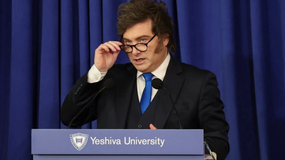 El presidente argentino Javier Milei durante el evento en Universidad Yeshiva, el 9 de marzo de 2026. Crédito: Angela Weiss/AFP vía Getty Images.