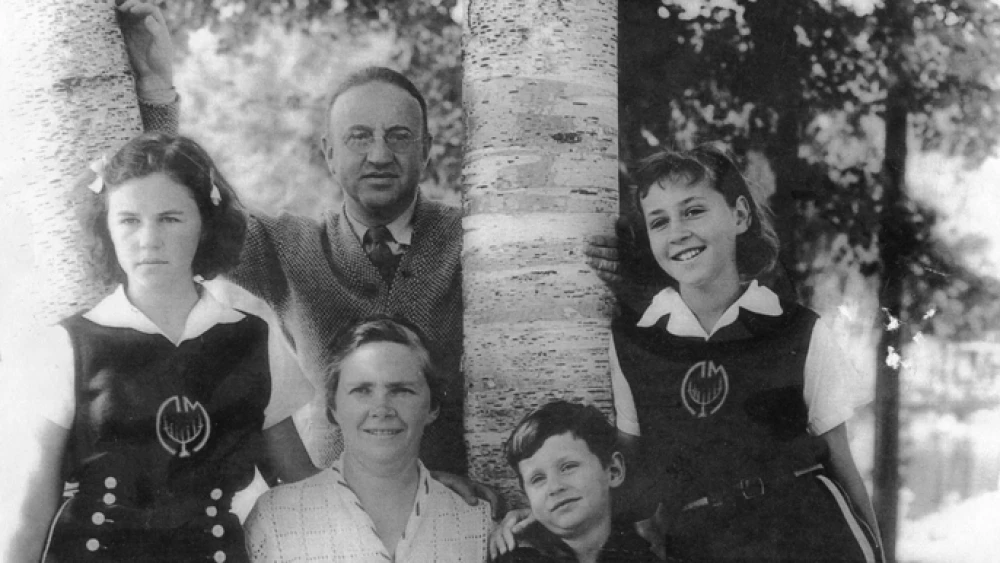 Camp Modin co-directors Isaac and Libbie Berkson, circa the 1930s. Credit: Courtesy.