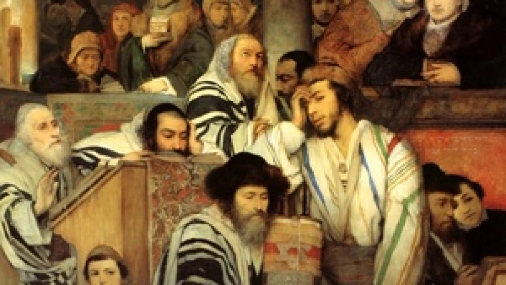 Jews praying in synagogue on Yom Kippur. Credit: Wikimedia Commons.