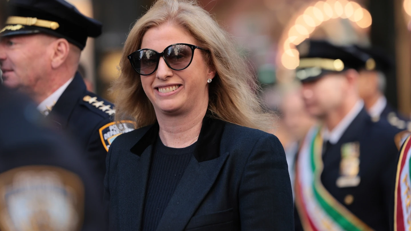 NYPD chief jokes about calls to fire her, as Mamdani looks on at NY Archdiocese event