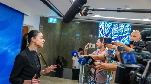 Israeli Transportation Minister Merav Michaeli arrives at the weekly Cabinet meeting at the Prime Minister's Office in Jerusalem, Sept. 18, 2022. Photo by Olivier Fitoussil/Flash90.