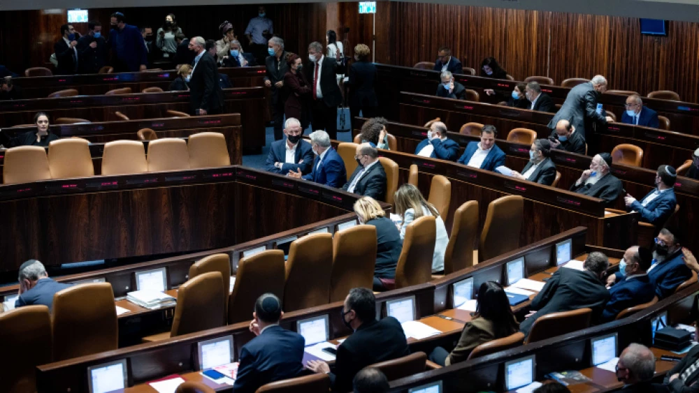A plenum session at the Knesset in Jerusalem, Feb. 28, 2022. Photo by Yonatan Sindel/Flash90.