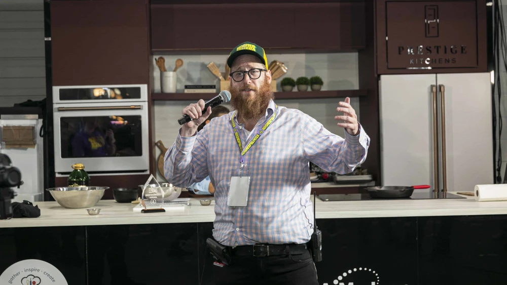 Shlomo Klein, chief operating officer at “Fleishigs” magazine, at Kosherpalooza in Seacaucus, N.J., on June 28, 2023. Photo by Shmily Treger.