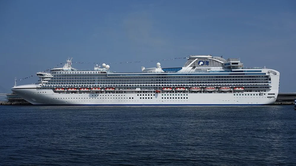 A Diamond Princess cruise ship in Yokohama, Japan. Credit: Wikimedia Commons.