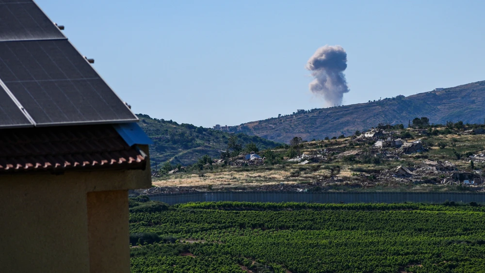 Smoke rises from Southern Lebanon during an Israeli military operation, on June 4, 2026. Photo by Ayal Margolin/Flash90.