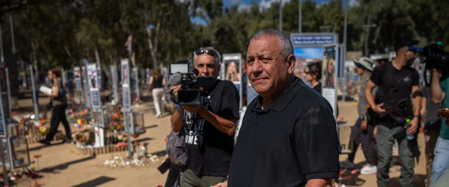 Yashar party chairman Gadi Eisenkot visits the Supernova music festival memorial site near Kibbutz Re’im on the third anniversary of the Oct. 7 massacre, Oct. 7, 2026. Photo by Yonatan Sindel/Flash90.