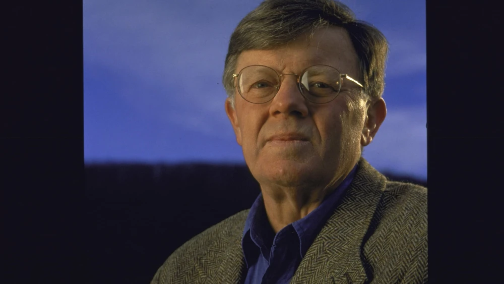 Portrait of longtime writer for “TIME” magazine Lance Morrow. Photo by James Keyser/Getty Images.