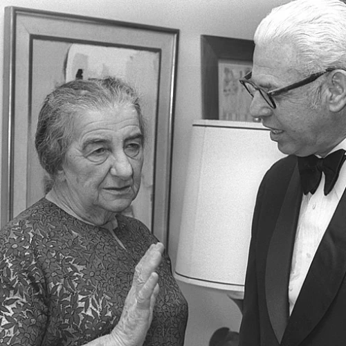 Golda Meir, Arthur Goldberg