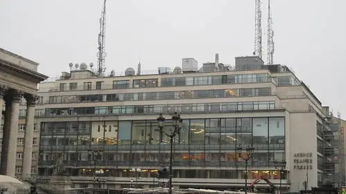 The building of the Agence France-Presse news agency in Paris. Credit: Tangopaso via Wikimedia Commons.