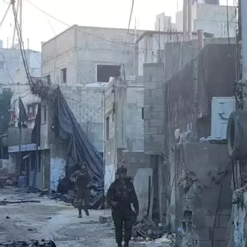 IDF soldiers in the Nur Shams refugee camp in Samaria. Photo by Hanan Greenwood.