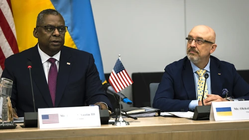 U.S. Secretary of Defense Lloyd J. Austin III and Ukrainian Minister of Defense Oleksii Reznikov at NATO headquarters, Brussels, June 15, 2022. Credit: Chad J. McNeeley/DoD.