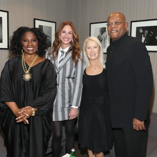 From left: LaTanya Richardson Jackson, Julia Roberts, Clea Newman and Samuel L. Jackson attend the SeriousFun New York City Gala at Lincoln Center, Nov. 14, 2022. Photo by Cindy Ord/Getty Images for SeriousFun Children's Network.