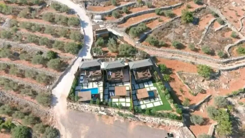 An illegal Palestinian resort in Battir, Gush Etzion. Credit: Regavim.