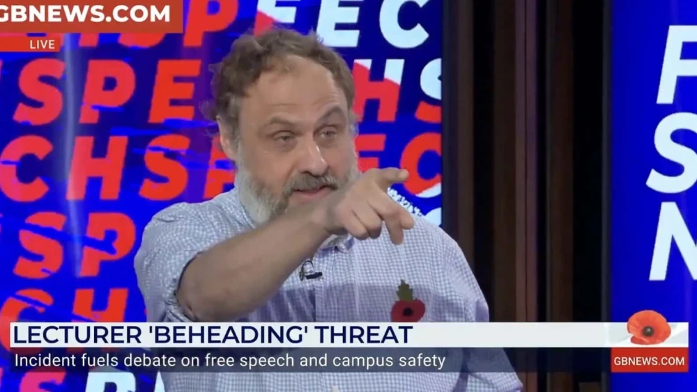 Michael Ben-Gad speaks at the GBNews studio in London. U.K. on Oct. 27, 2025. Photo credit: Screenshot from GBNews.