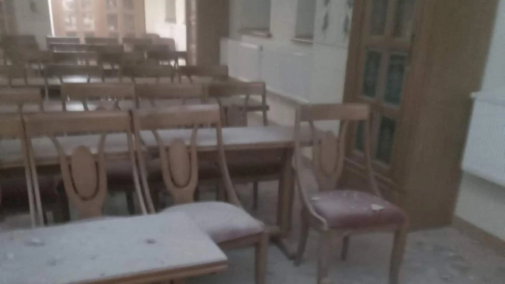 The aftermath of a strike on the synagogue of Kherson, Ukraine, on Oct. 23, 2025. Credit: Courtesy of Rabbi Yosef Yitzchak Wolff/Chabad.org.