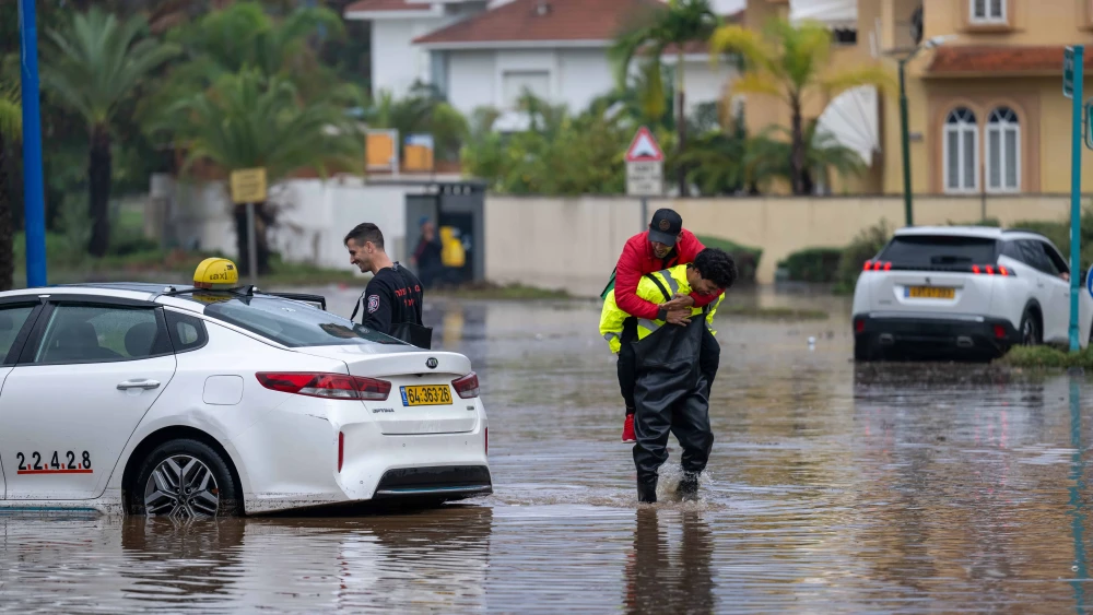 Flooding in Yavne