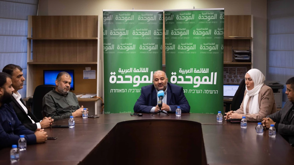 Ra'am party leader Mansour Abbas leads a faction meeting at the Israeli parliament in Jerusalem, June 5, 2023. Photo by Yonatan Sindel/Flash90.