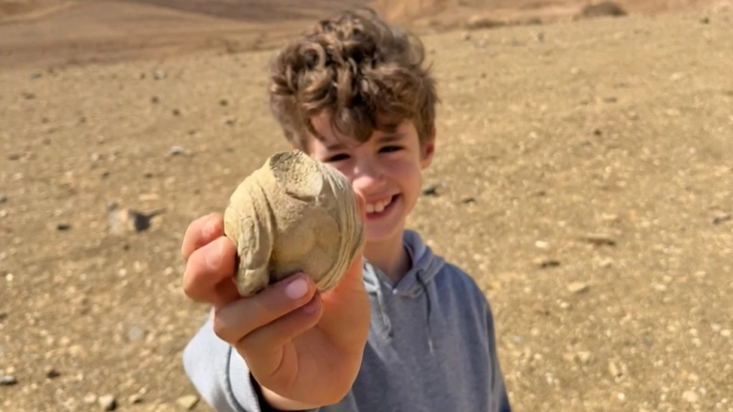 Hallazgo de un niño en el desierto conduce a un raro descubrimiento arqueológico de la época romana 1