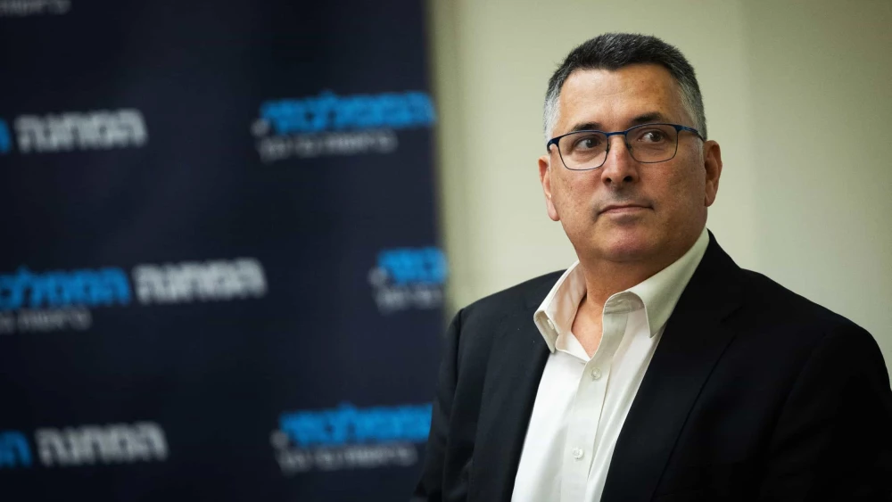 MK Gideon Sa'ar attends a faction meeting of the National Unity Party at the Knesset on Feb. 6, 2023. Photo: Yonatan Sindel/Flash90