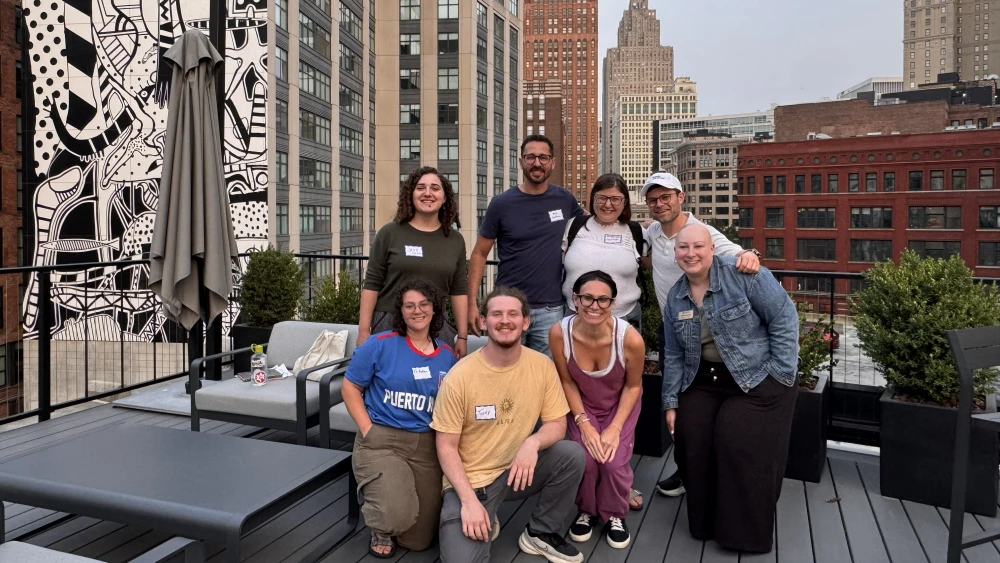 Young adults with Repair the World Detroit