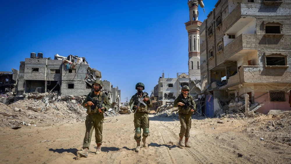 Israel Defense Forces troops operate in Rafah in the southern Gaza Strip, July 22, 2024. Photo by Oren Cohen/Flash90.