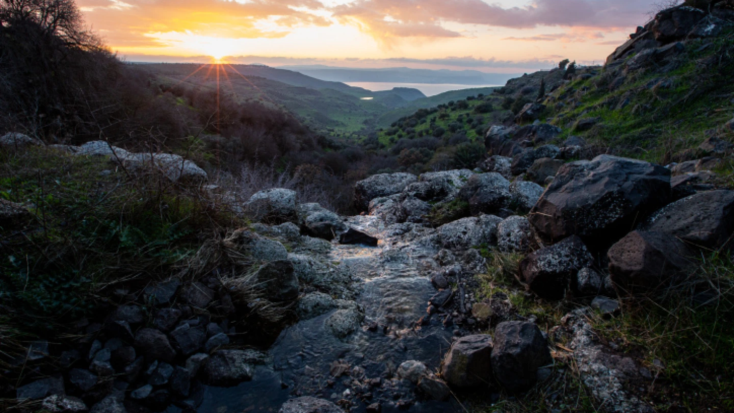 A view of the sun set at Ein Peek overlooking the Kineret, the Sea of Galilee, in the Golan Heights on Jan. 22, 2020. Photo by Maor Kinsbursky/Flash90.